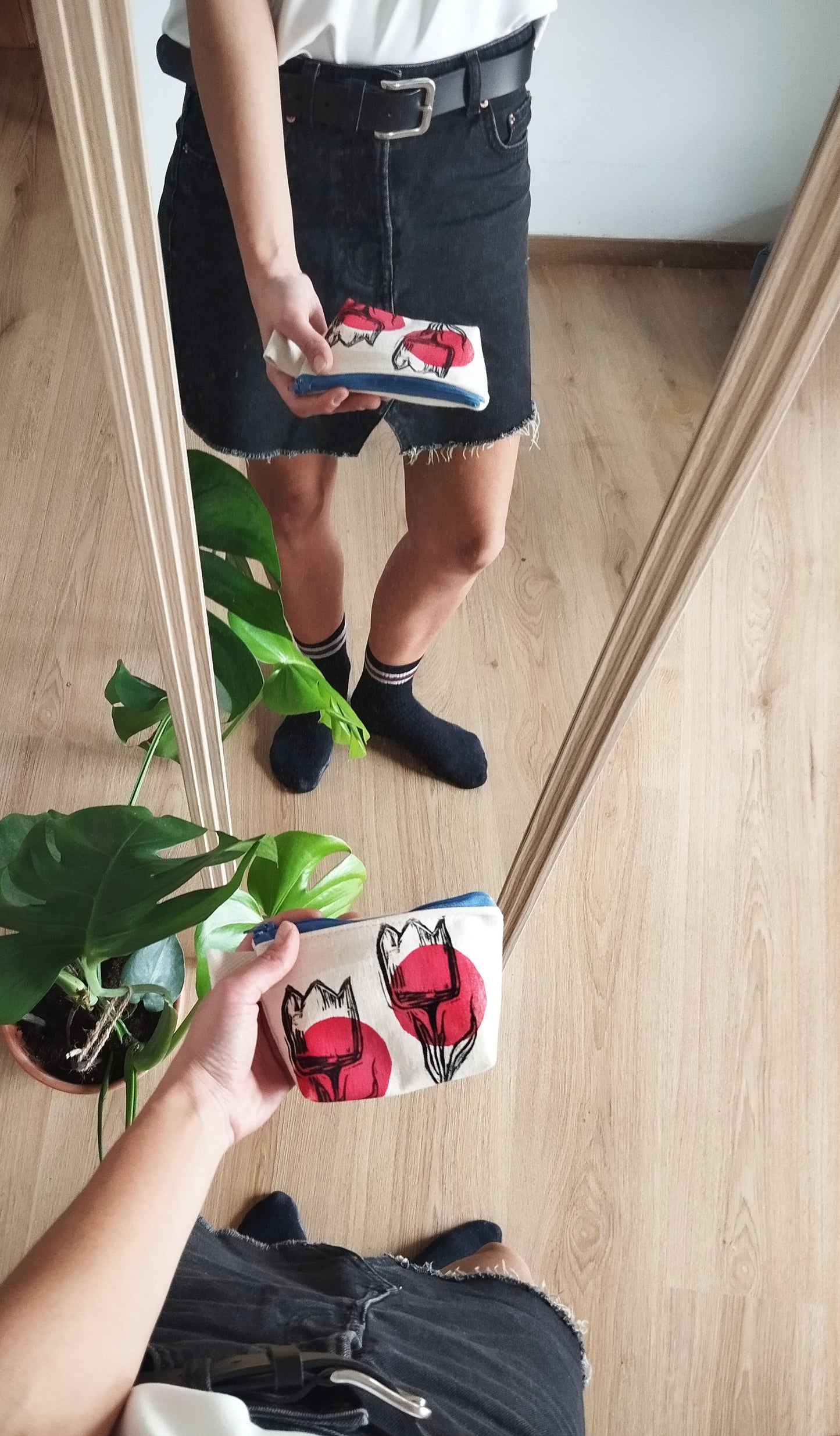 Red Tulip Canvas Pouch