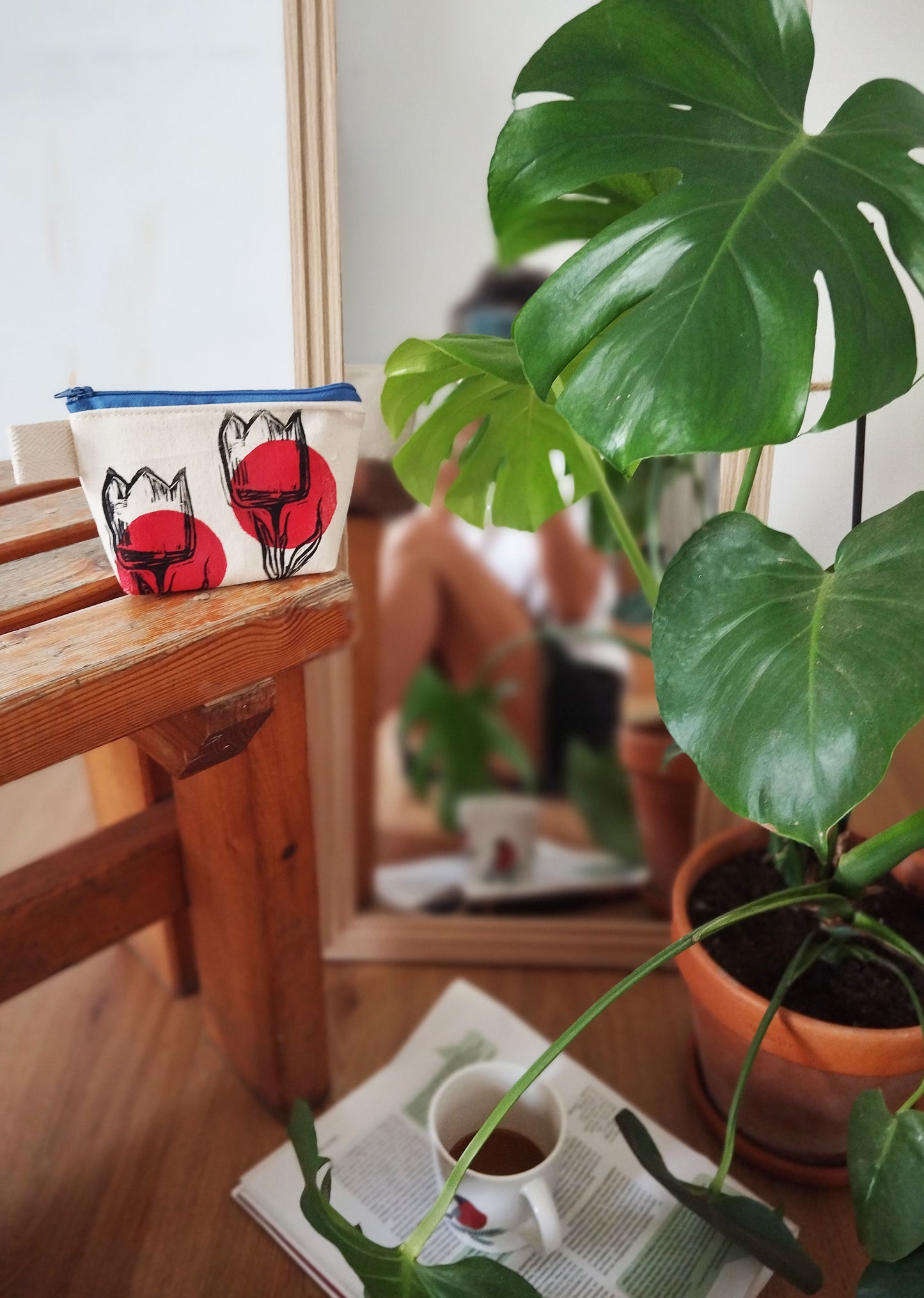 Red Tulip Canvas Pouch