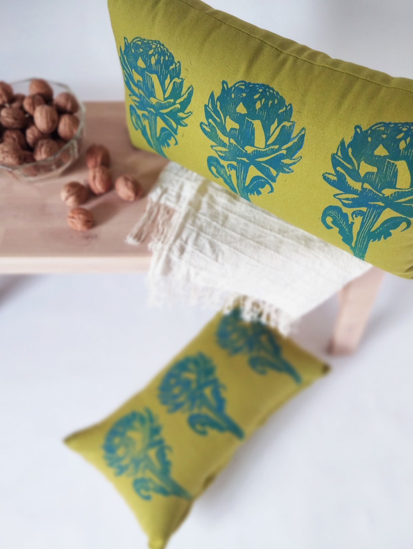 Artichoke Lumbar Cushion