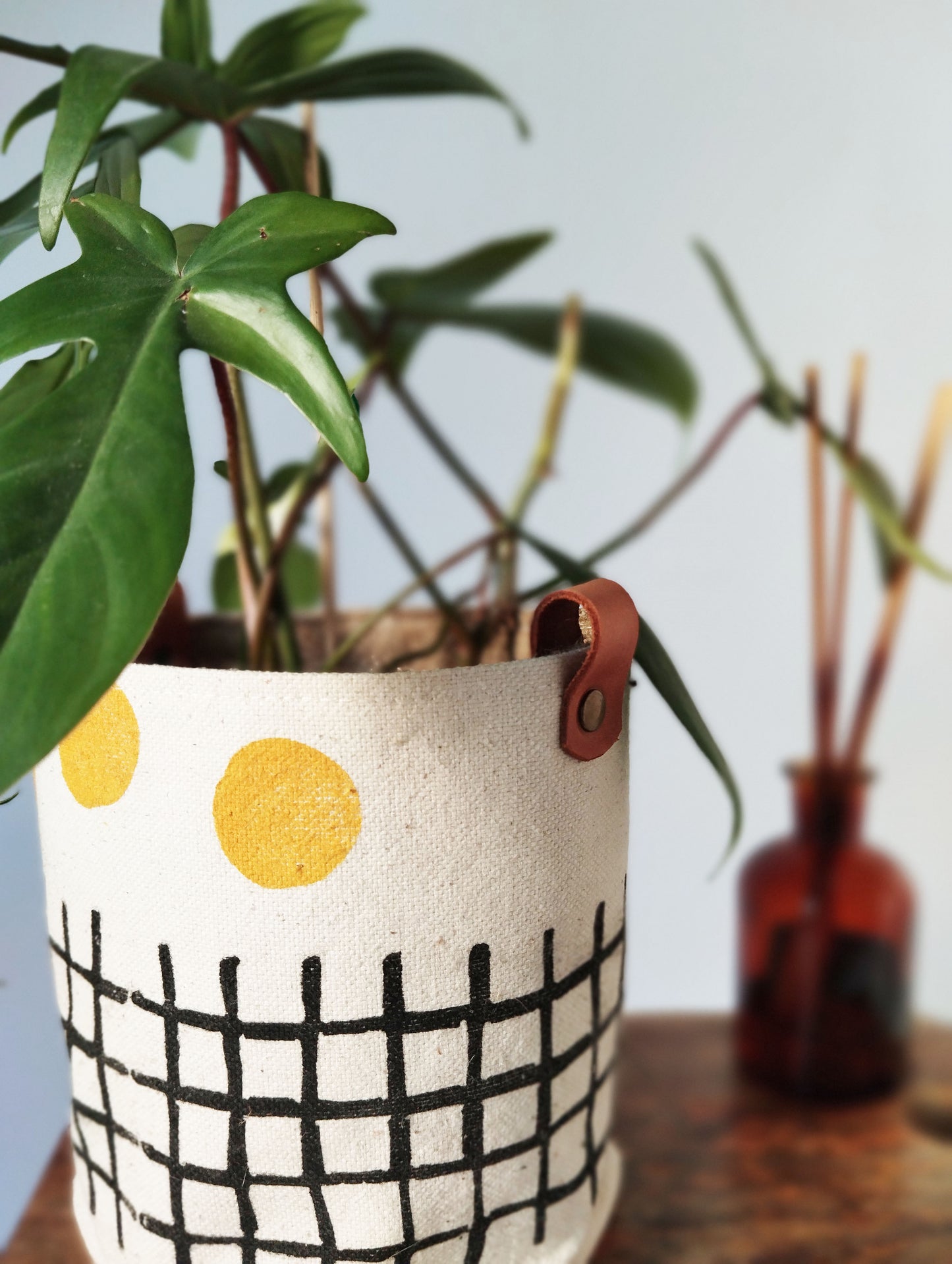 Minimal Fabric Planter