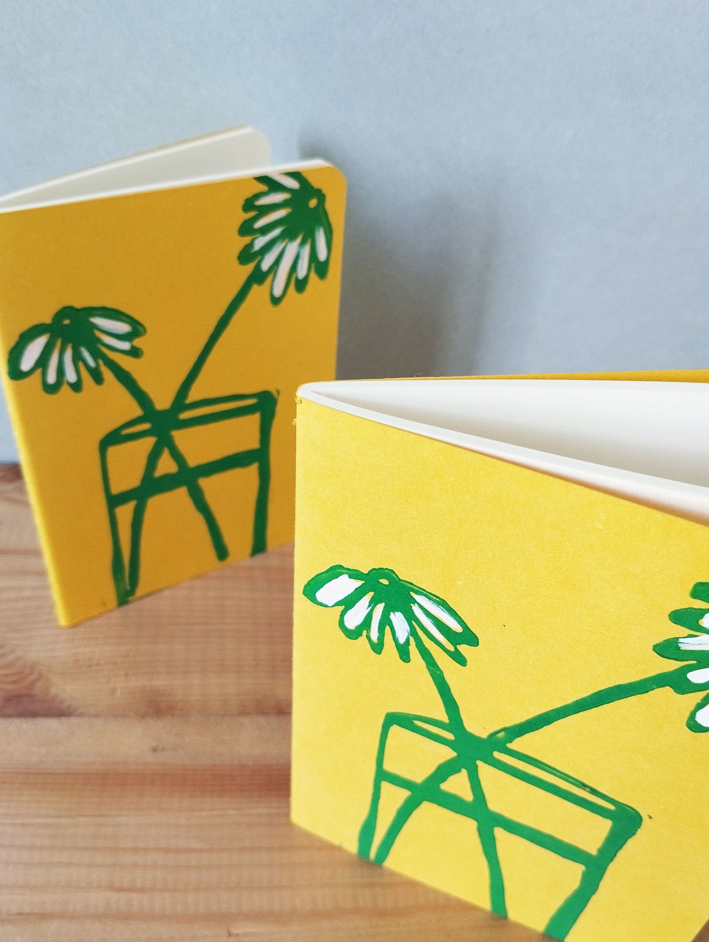 Daisy Flower A6 journal