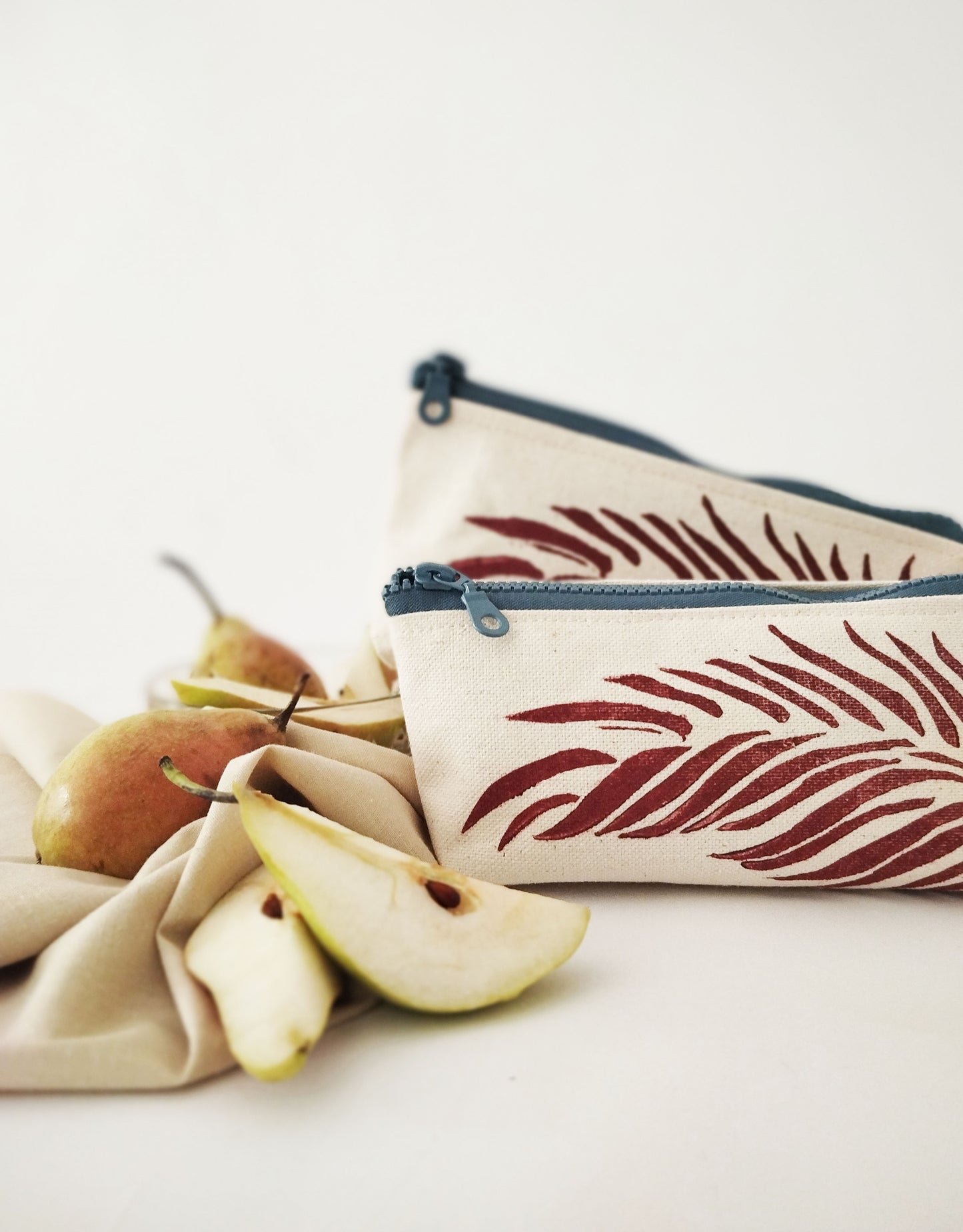 Modern Palm Leaf Make-up Bag