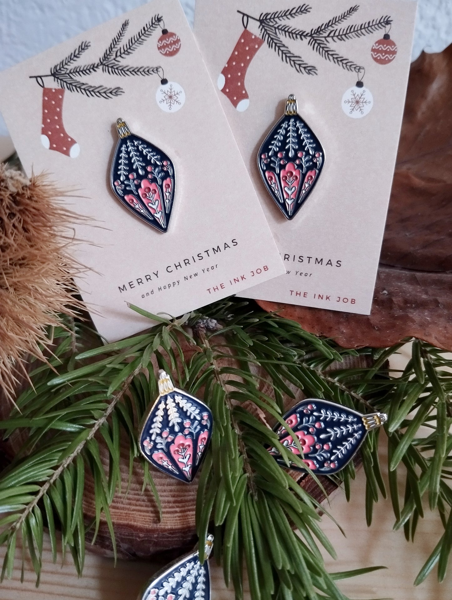 Καρφίτσα Σμάλτου με Ρουστίκ Χριστουγεννιάτικο Στολίδι