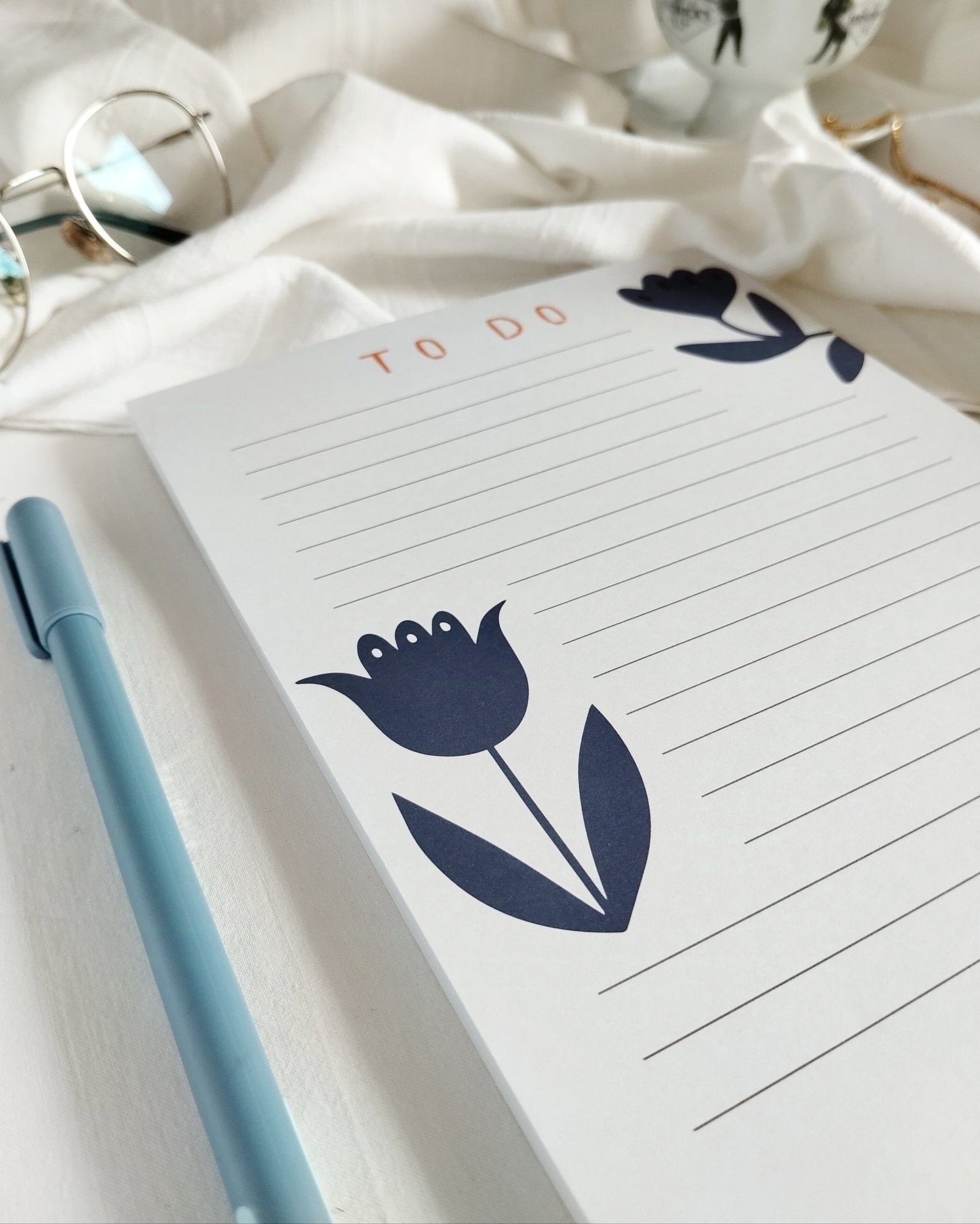 Scandi Winter Flower Notepad