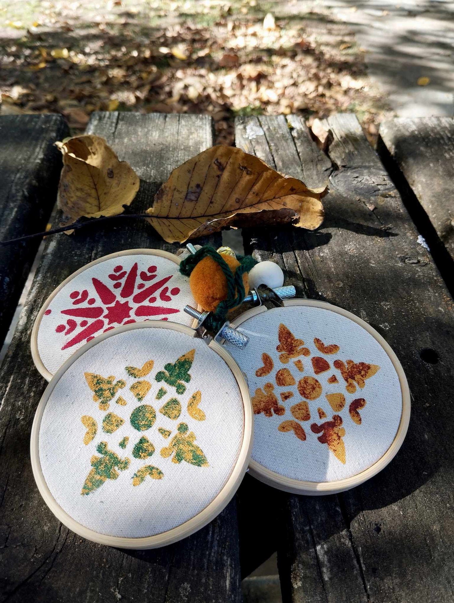 Hand Painted Snowflake Tree Hanging Ornament