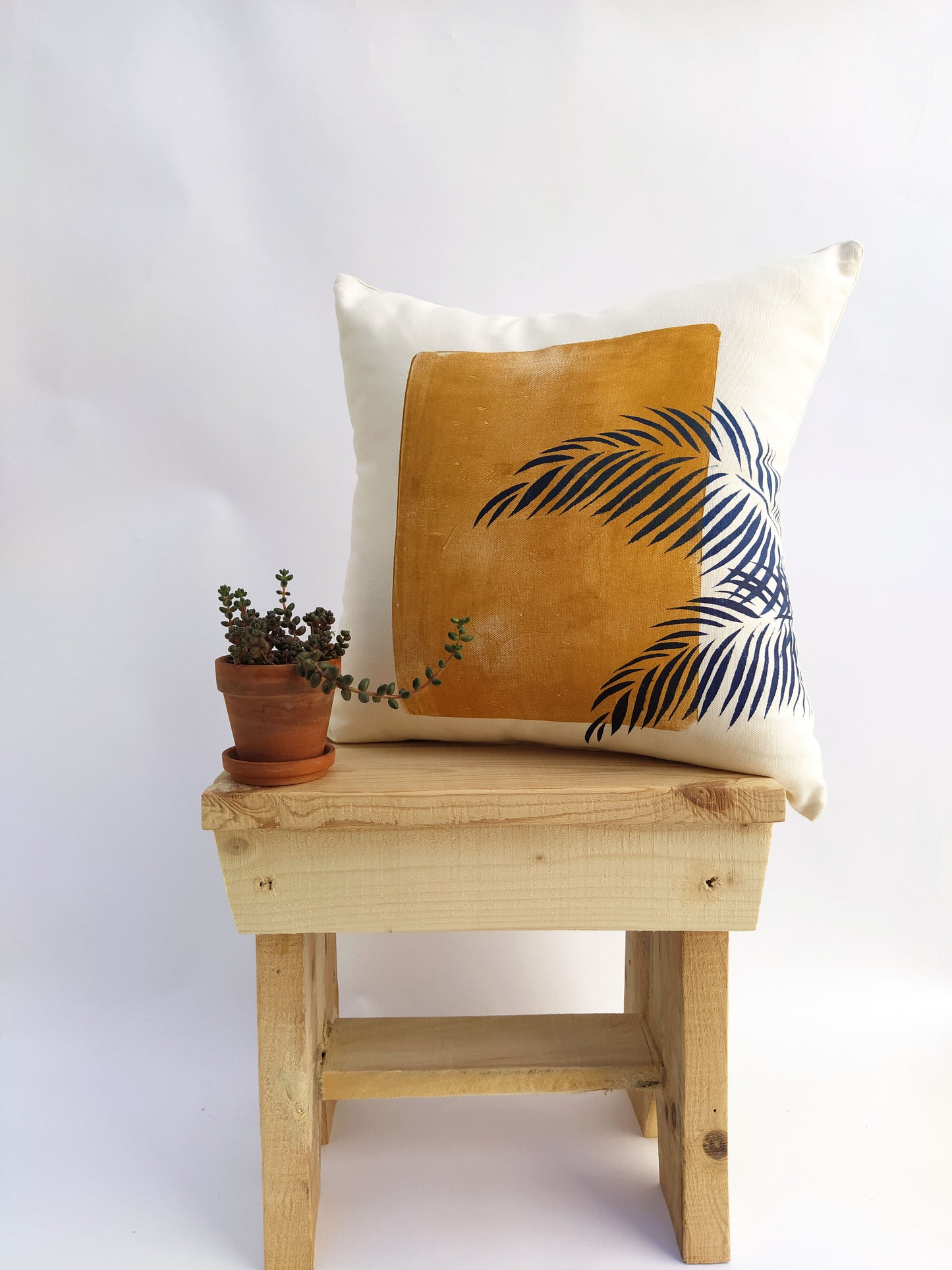 Palm Leaf Decorative Cushion Cover