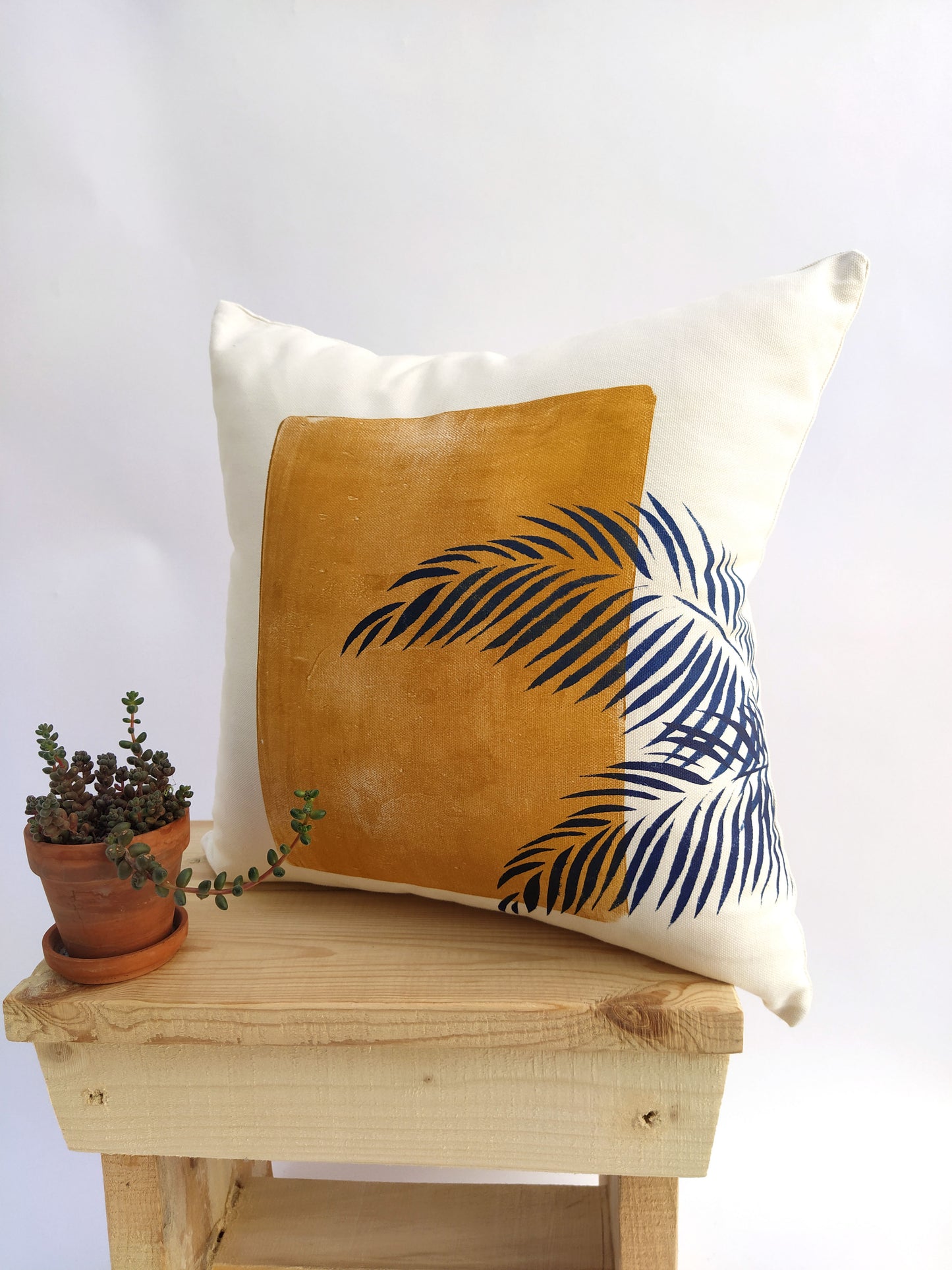 Palm Leaf Decorative Cushion Cover