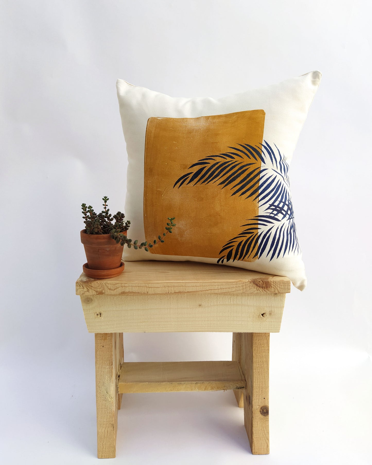 Palm Leaf Decorative Cushion Cover