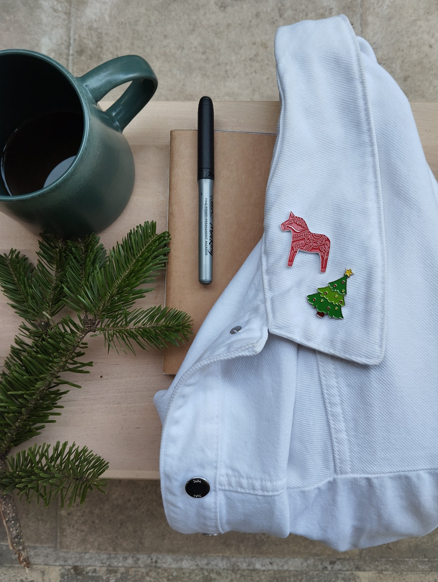 Χριστουγεννιάτικη Καρφίτσα Σμάλτου