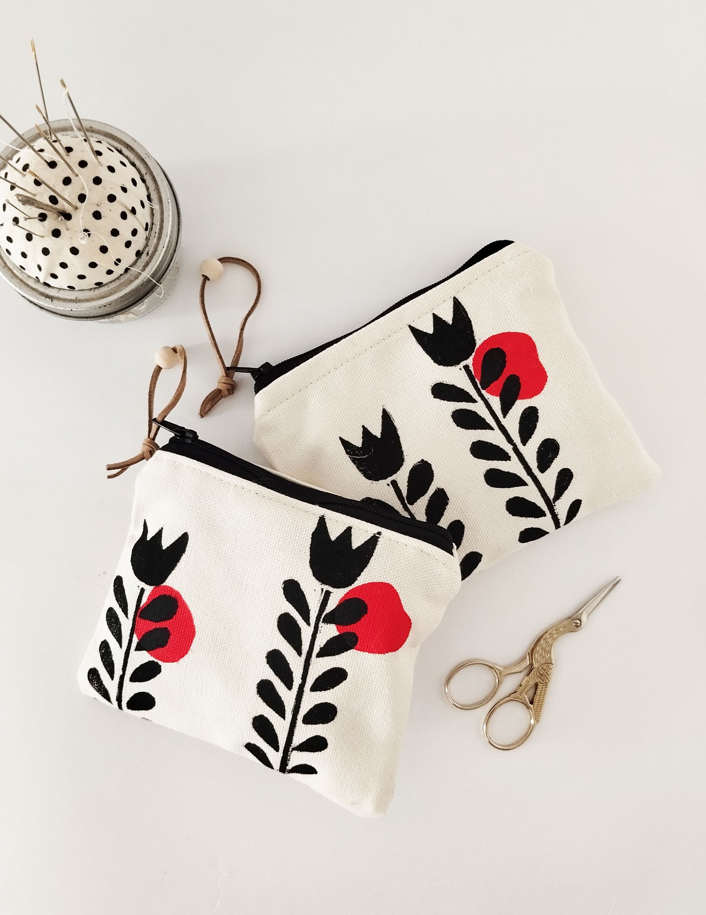 Scandinavian Floral Print Purse