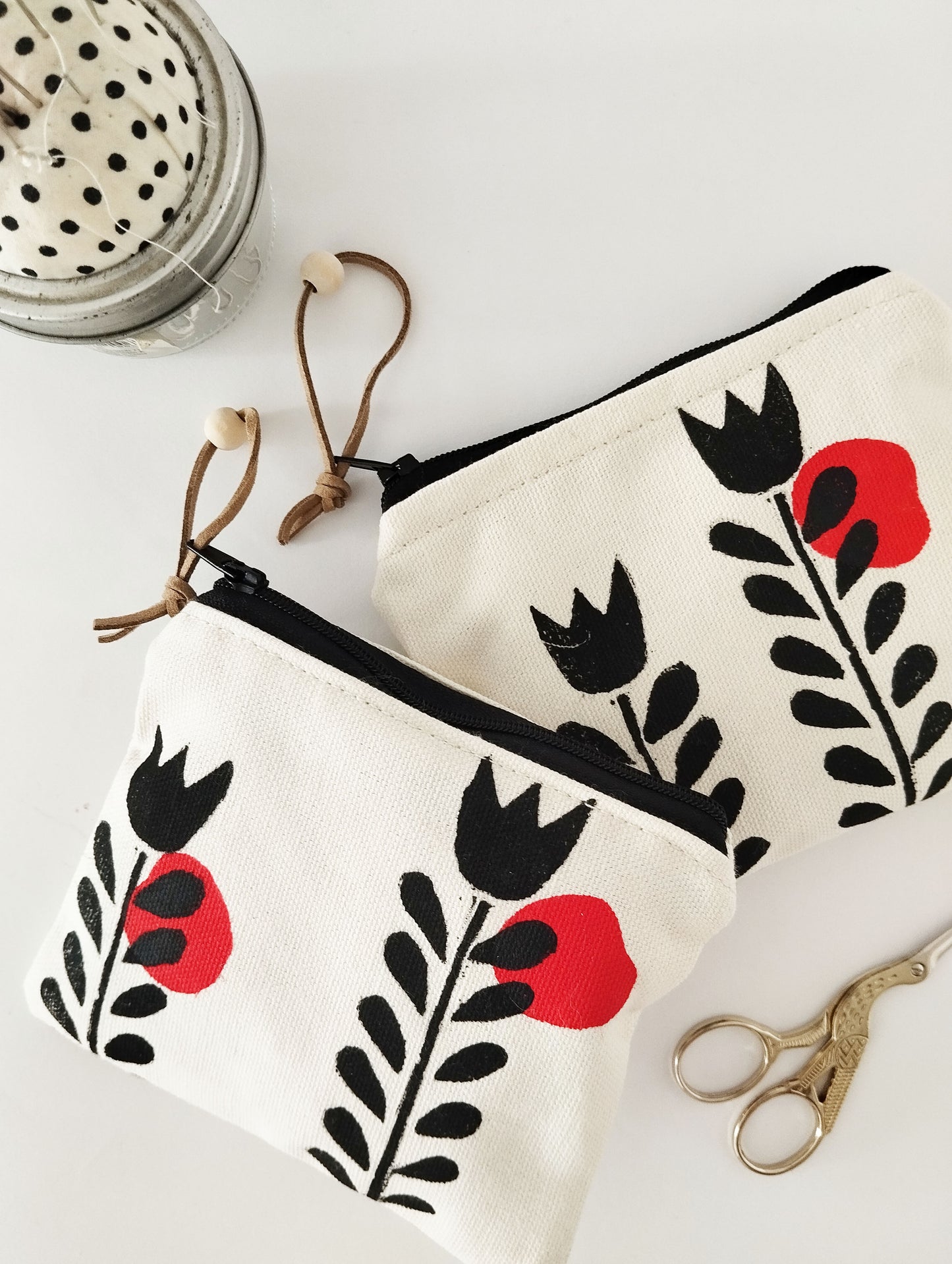 Scandinavian Floral Print Purse