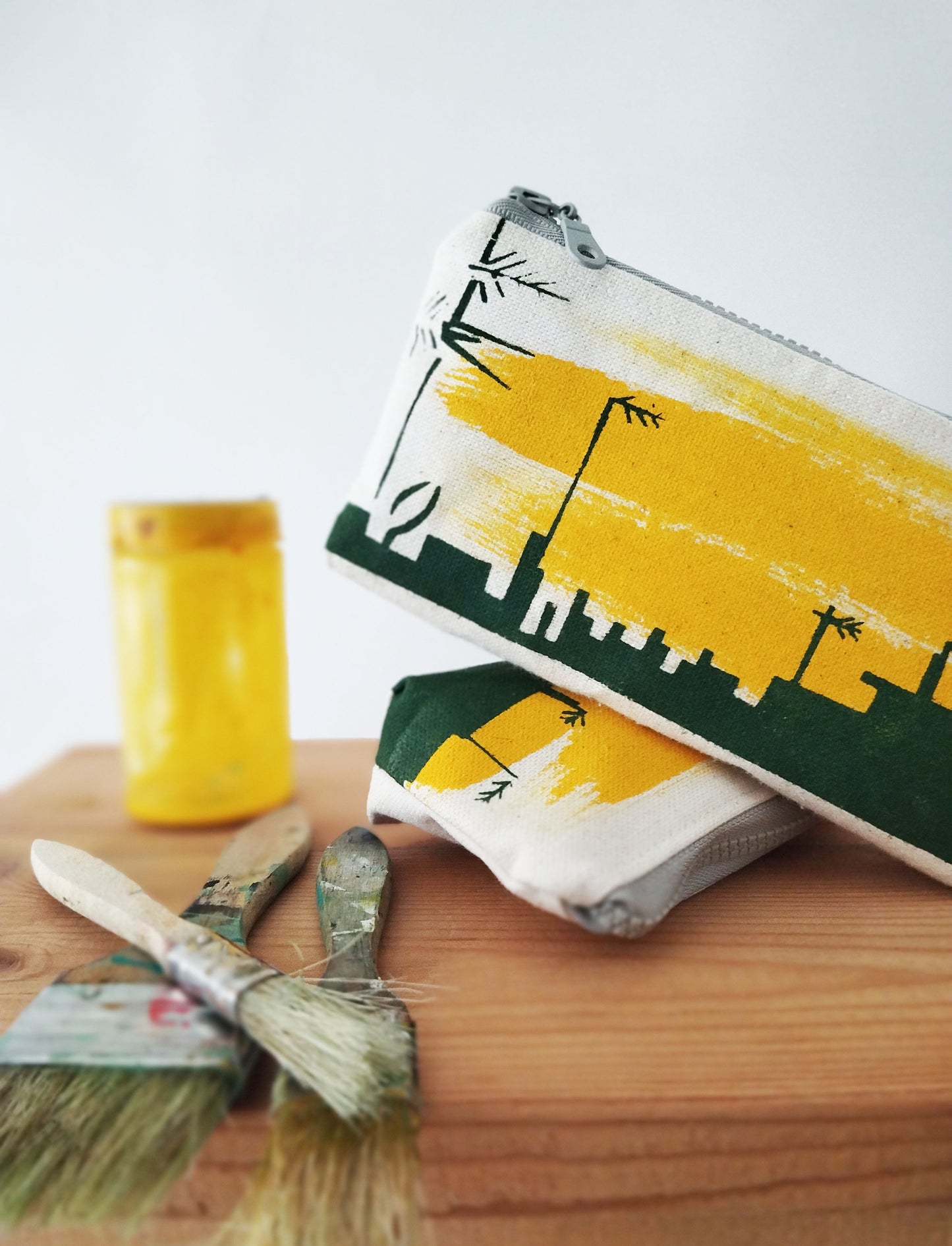 Hand Painted Cityscape Zipper Purse