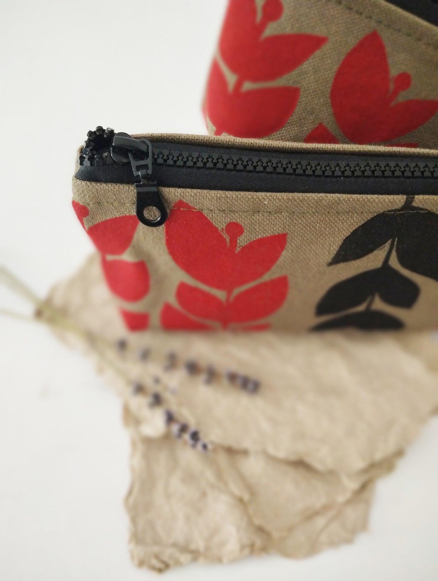 Retro Flower Print Purse