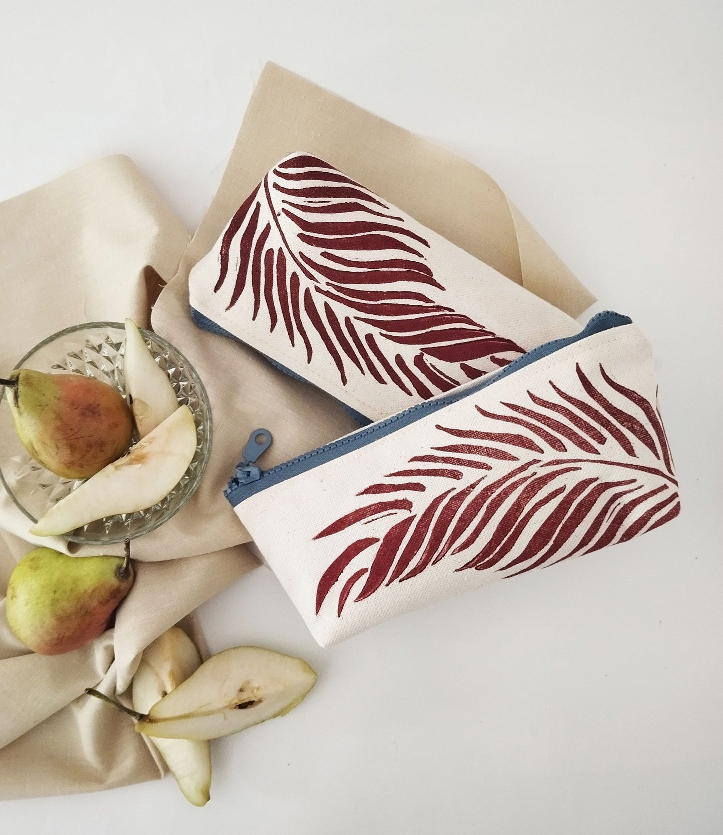 Modern Palm Leaf Make-up Bag