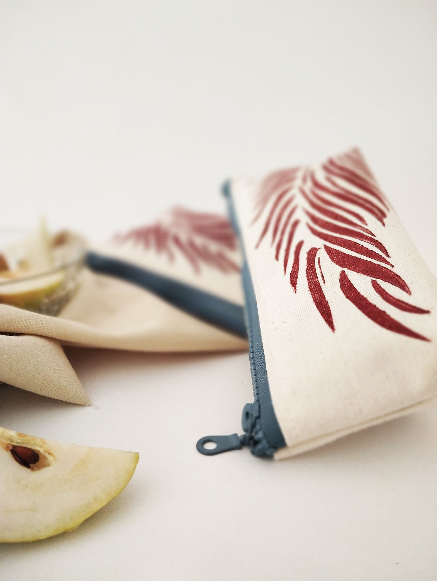 Modern Palm Leaf Make-up Bag