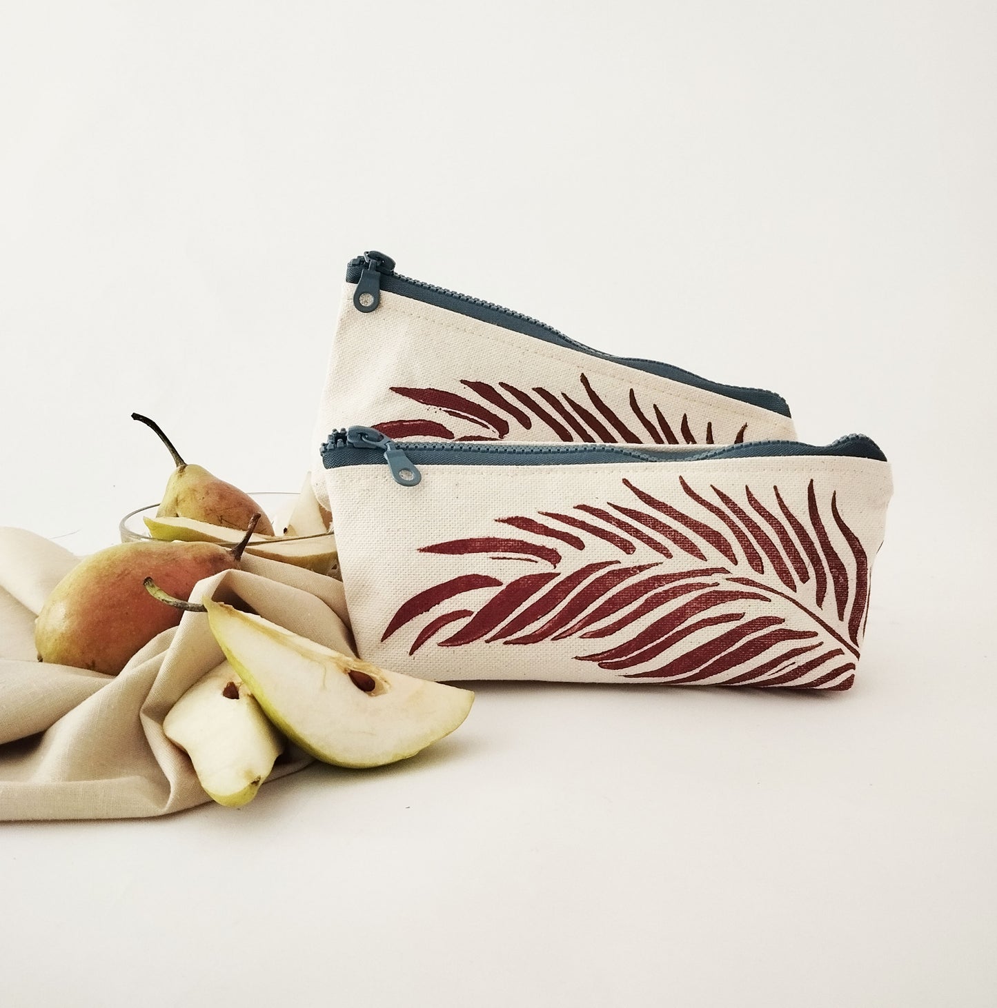 Modern Palm Leaf Make-up Bag