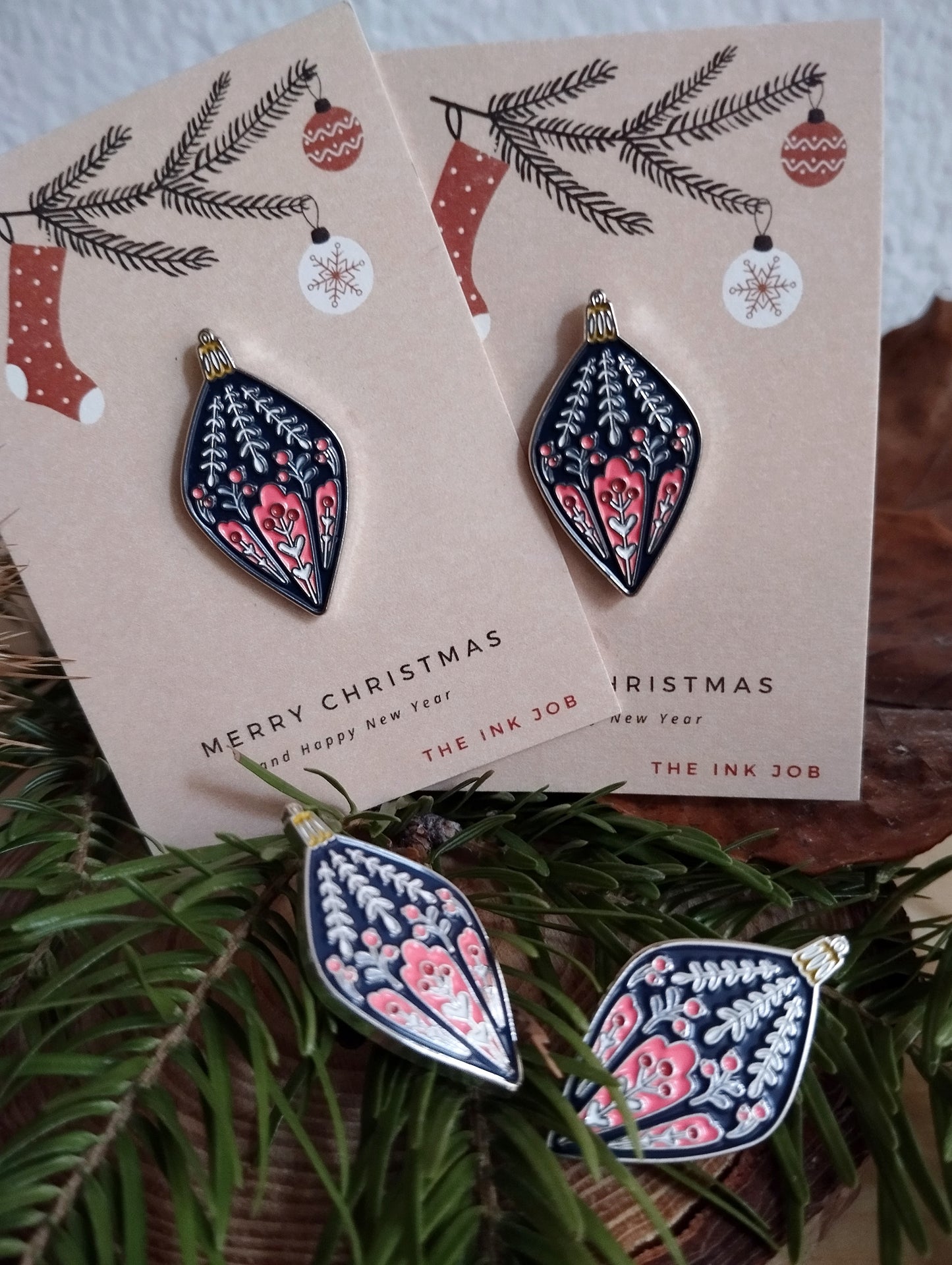 Καρφίτσα Σμάλτου με Ρουστίκ Χριστουγεννιάτικο Στολίδι