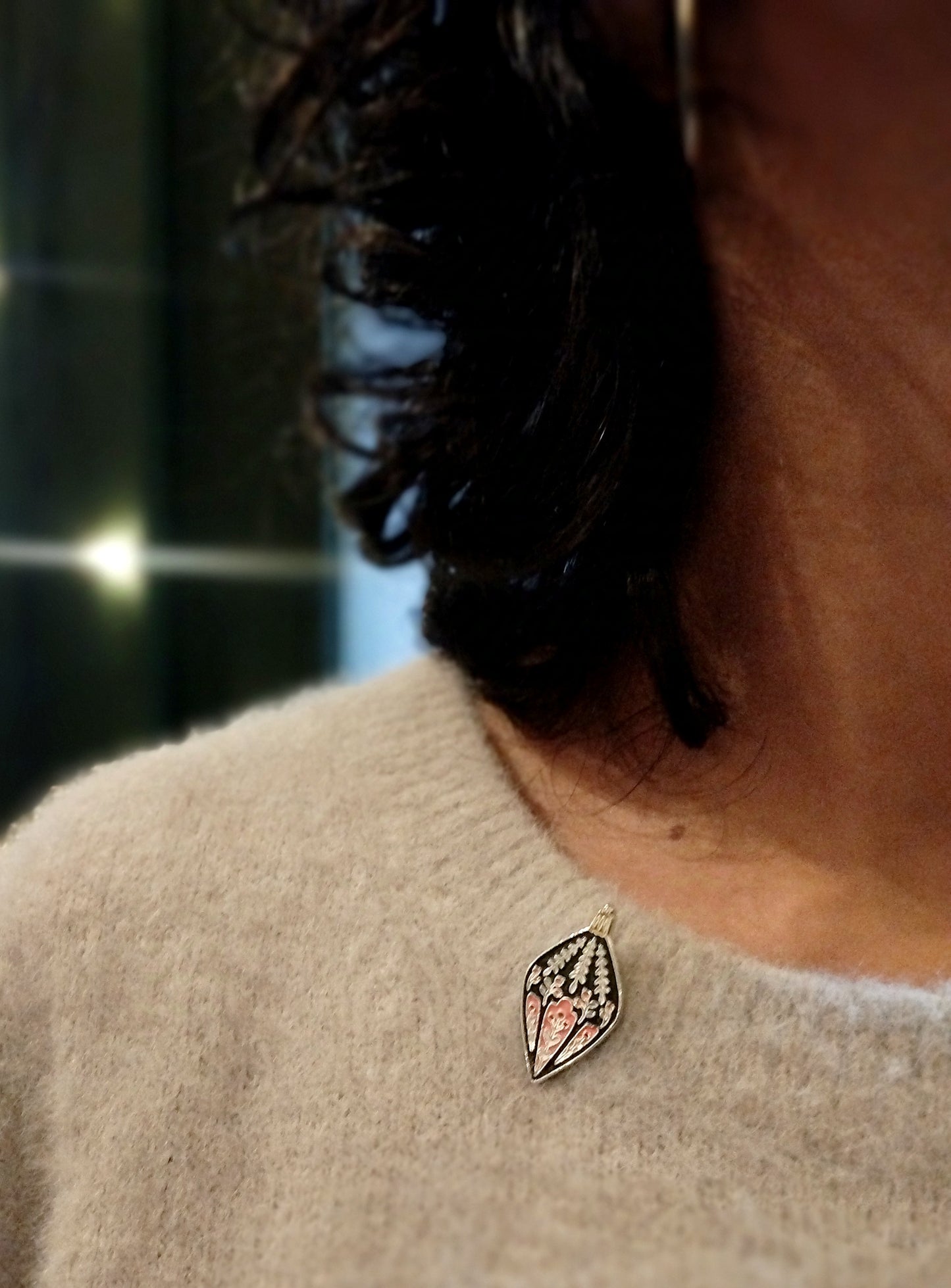 Καρφίτσα Σμάλτου με Ρουστίκ Χριστουγεννιάτικο Στολίδι