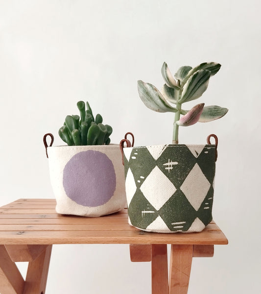 Set of 2 Mini Decorative Planters