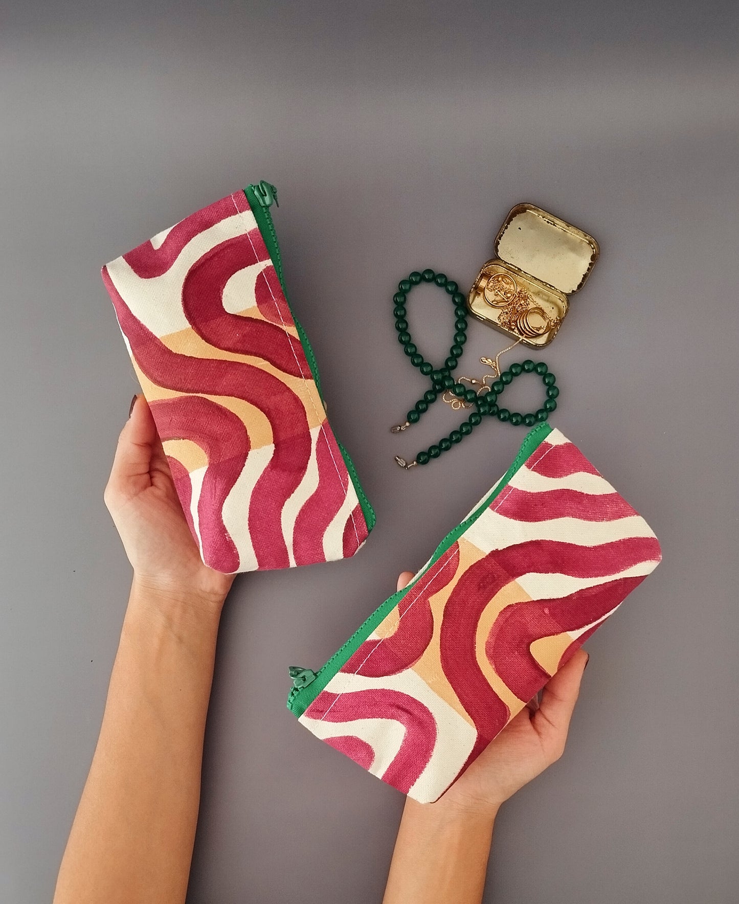 Elegant Brushtrokes Bag Organizer