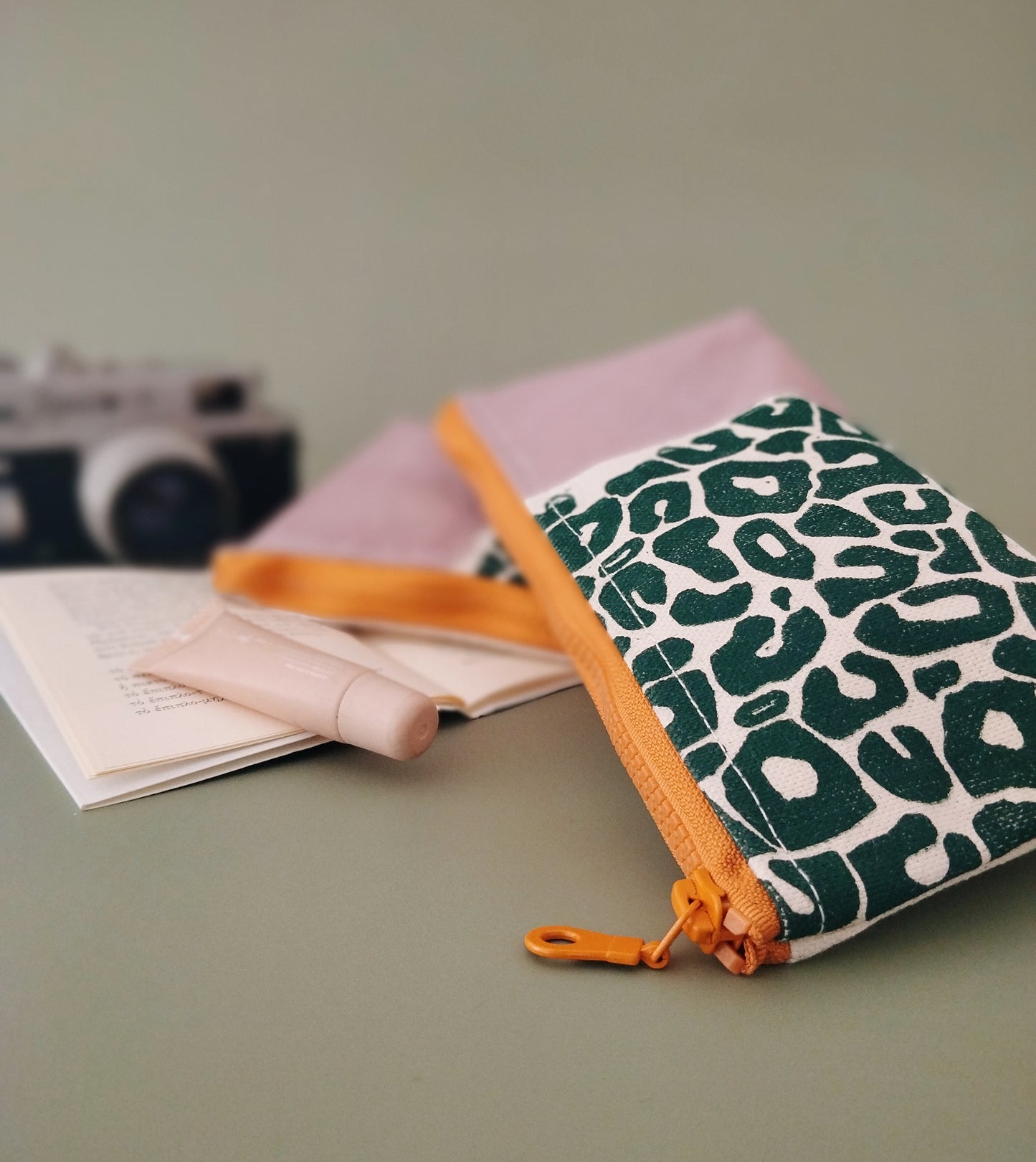 Modern Leopard Print Organizer