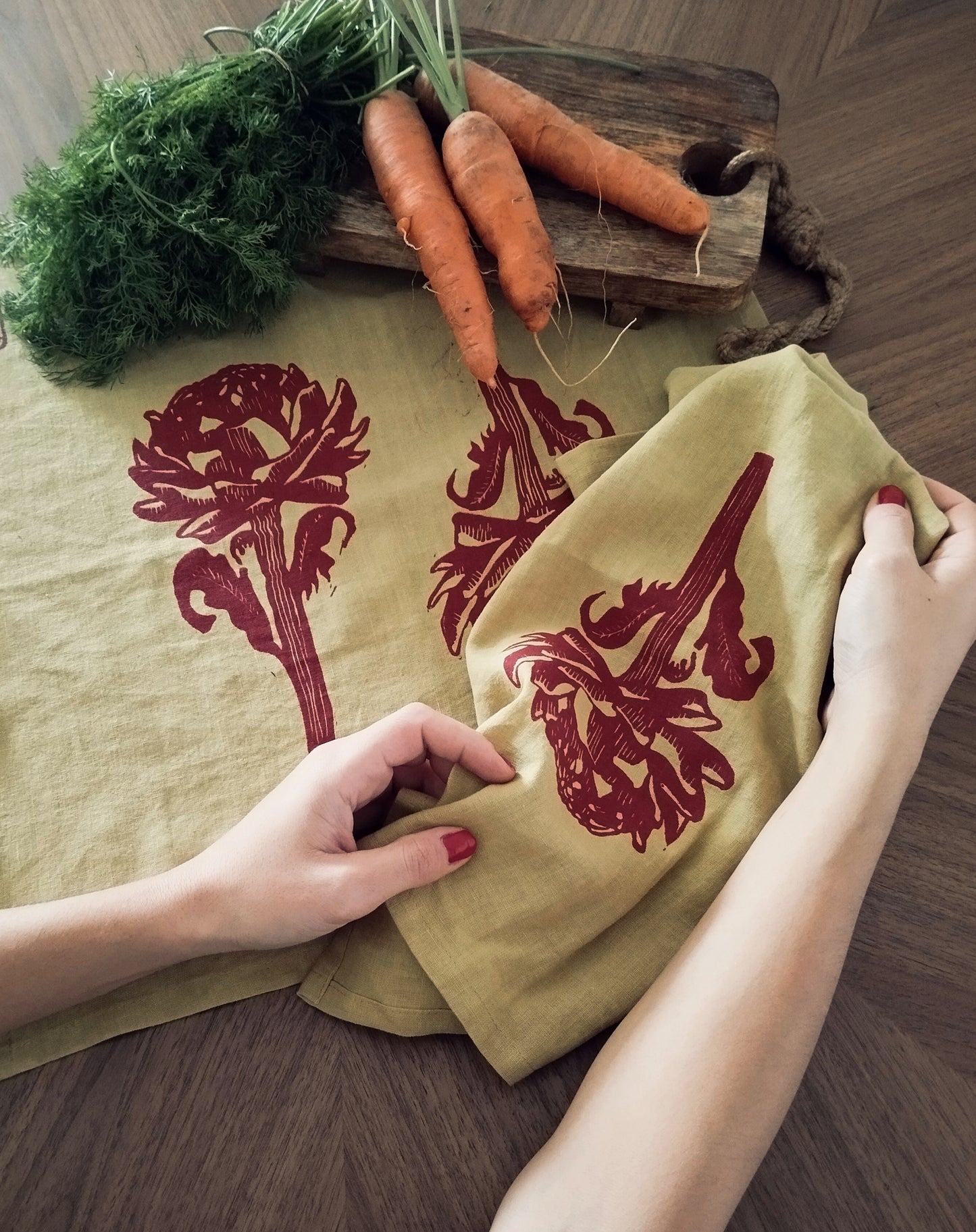 Botanical Artichoke Print Linen Tea Towel