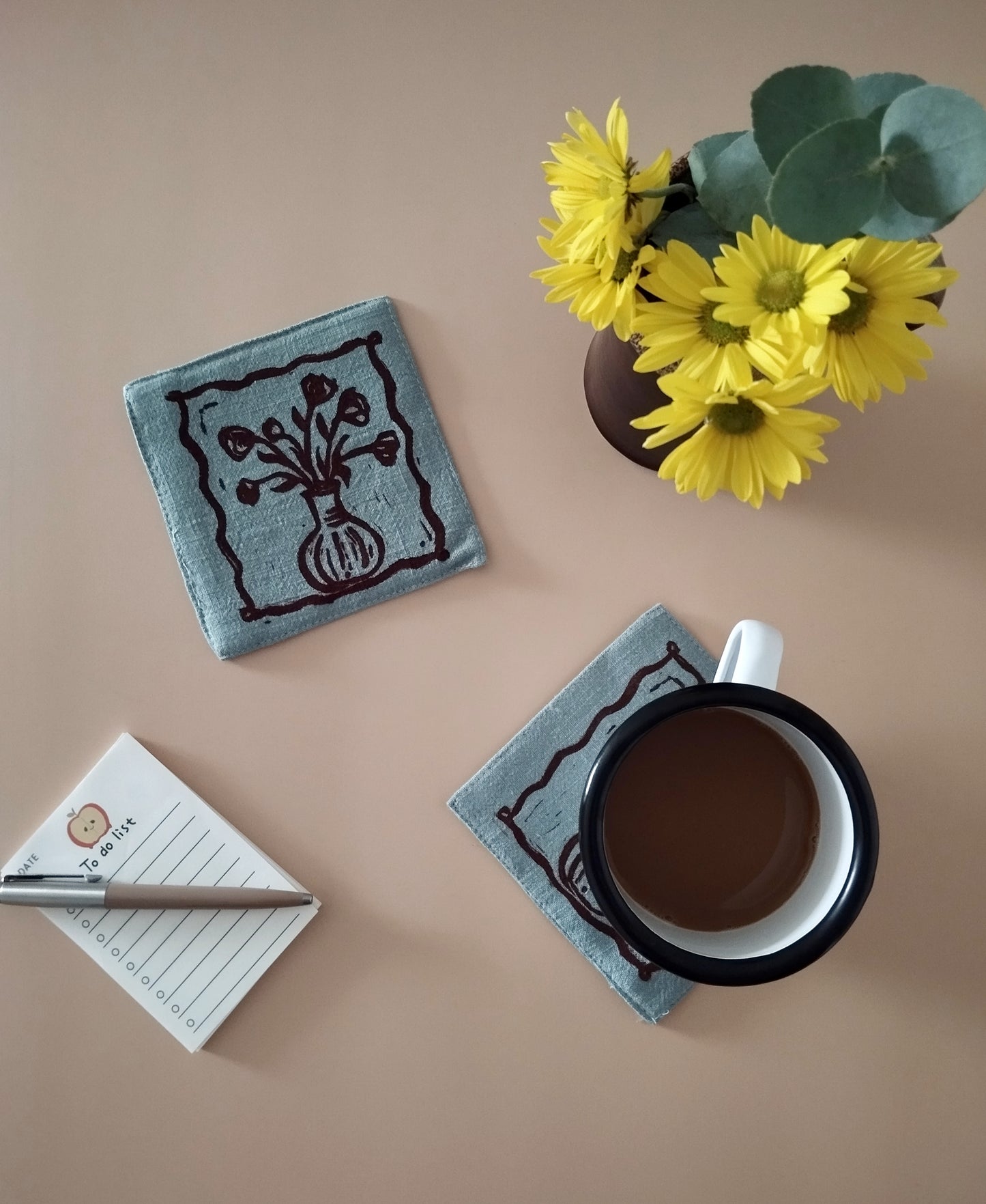 Nostalgic Flower Print Linen Coasters