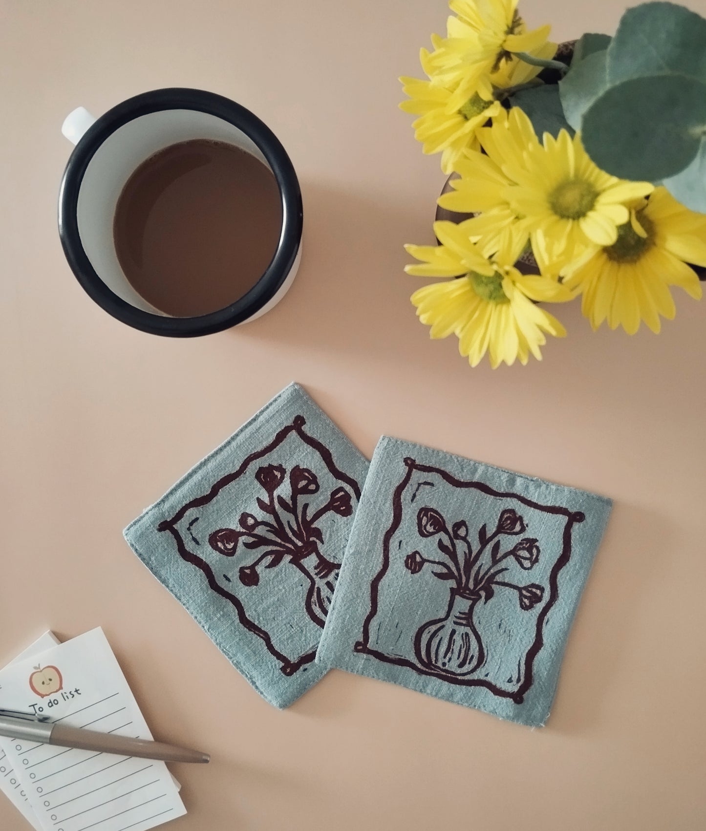 Nostalgic Flower Print Linen Coasters