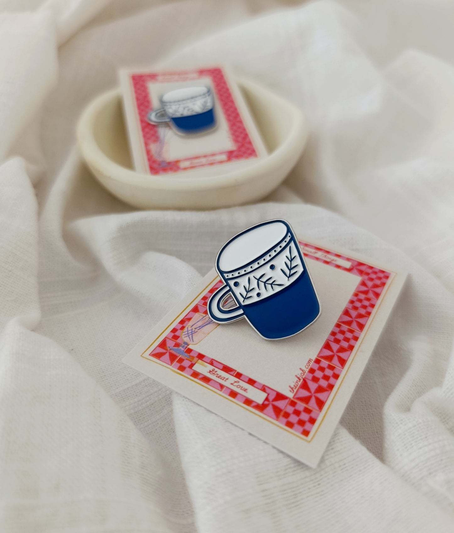 Μεταλλική Καρφίτσα Σμάλτου Κούπα Καφέ