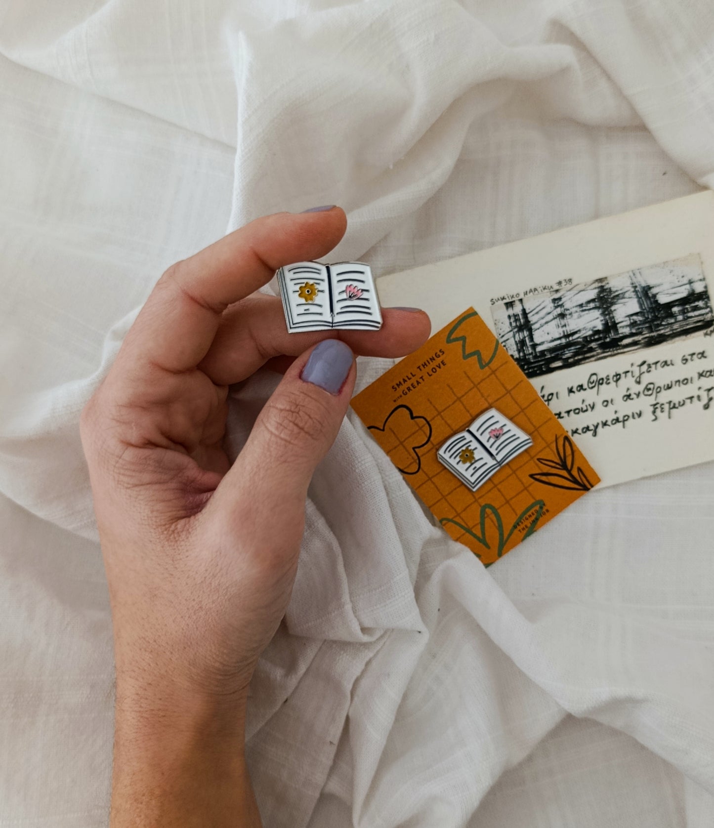 Μεταλλική Καρφίτσα Σμάλτου Βιβλίο