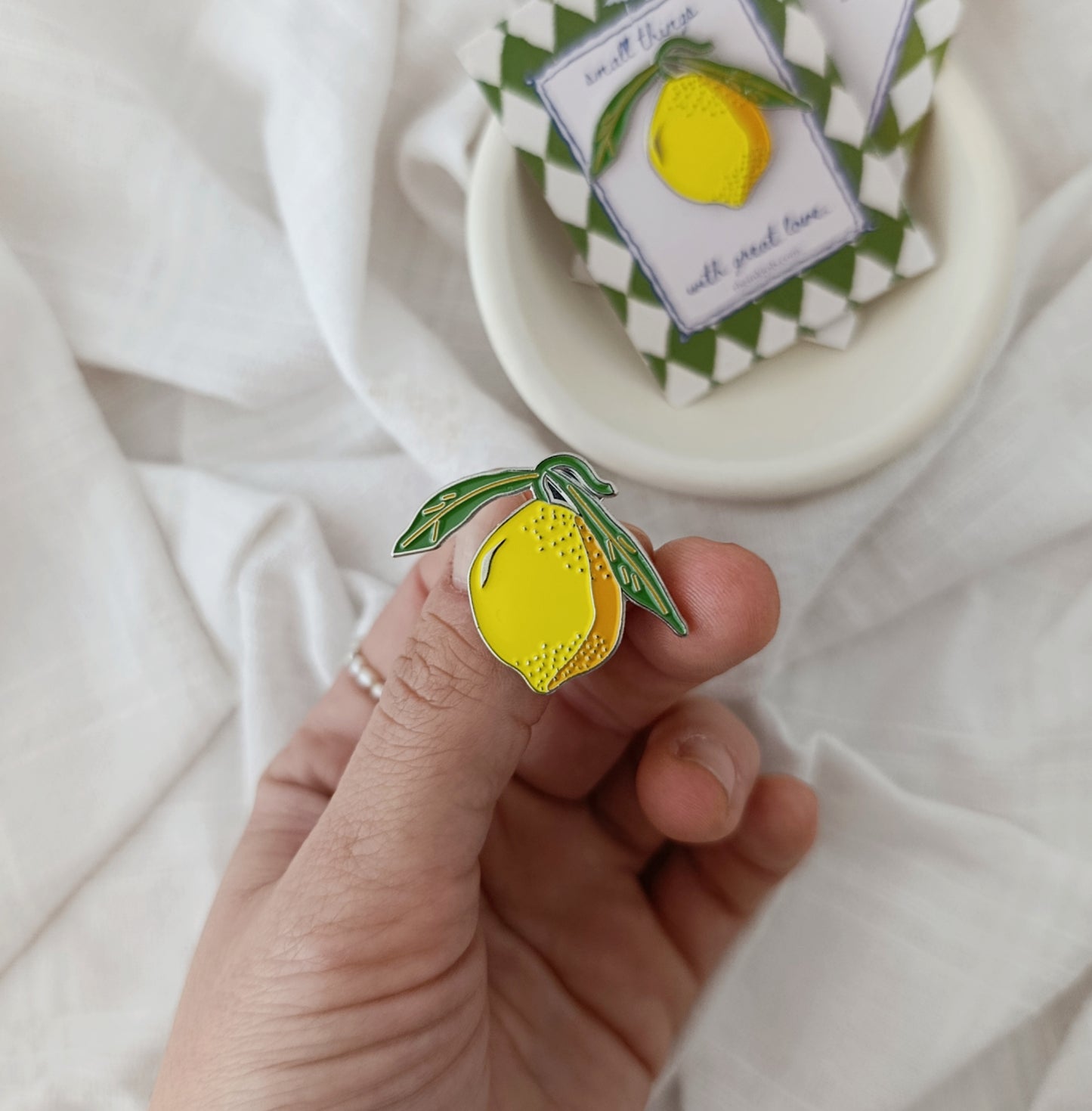 Μεταλλική Καρφίτσα Σμάλτου Λεμονάκι