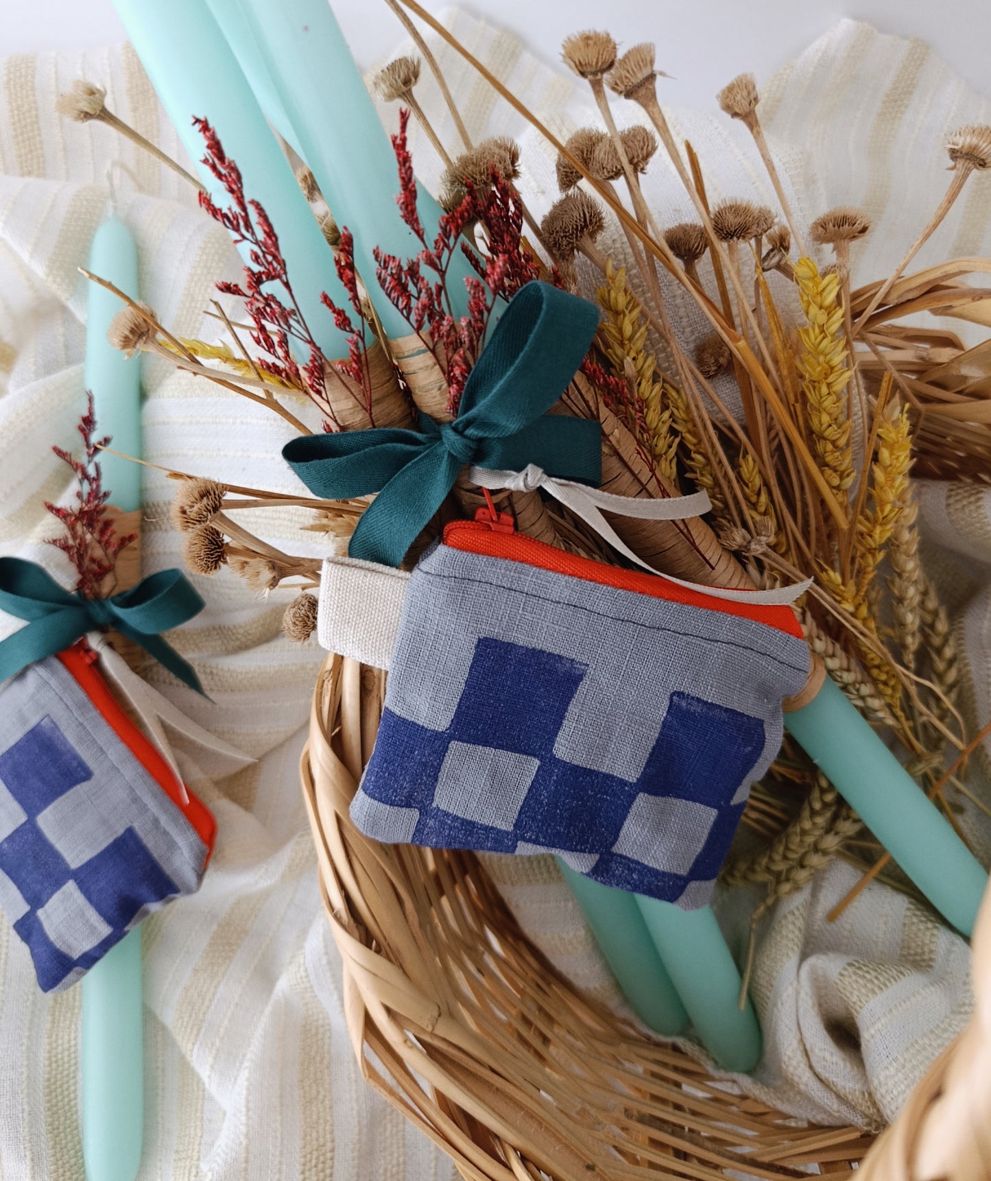 Χειροποίητη Τυρκουάζ Λαμπάδα