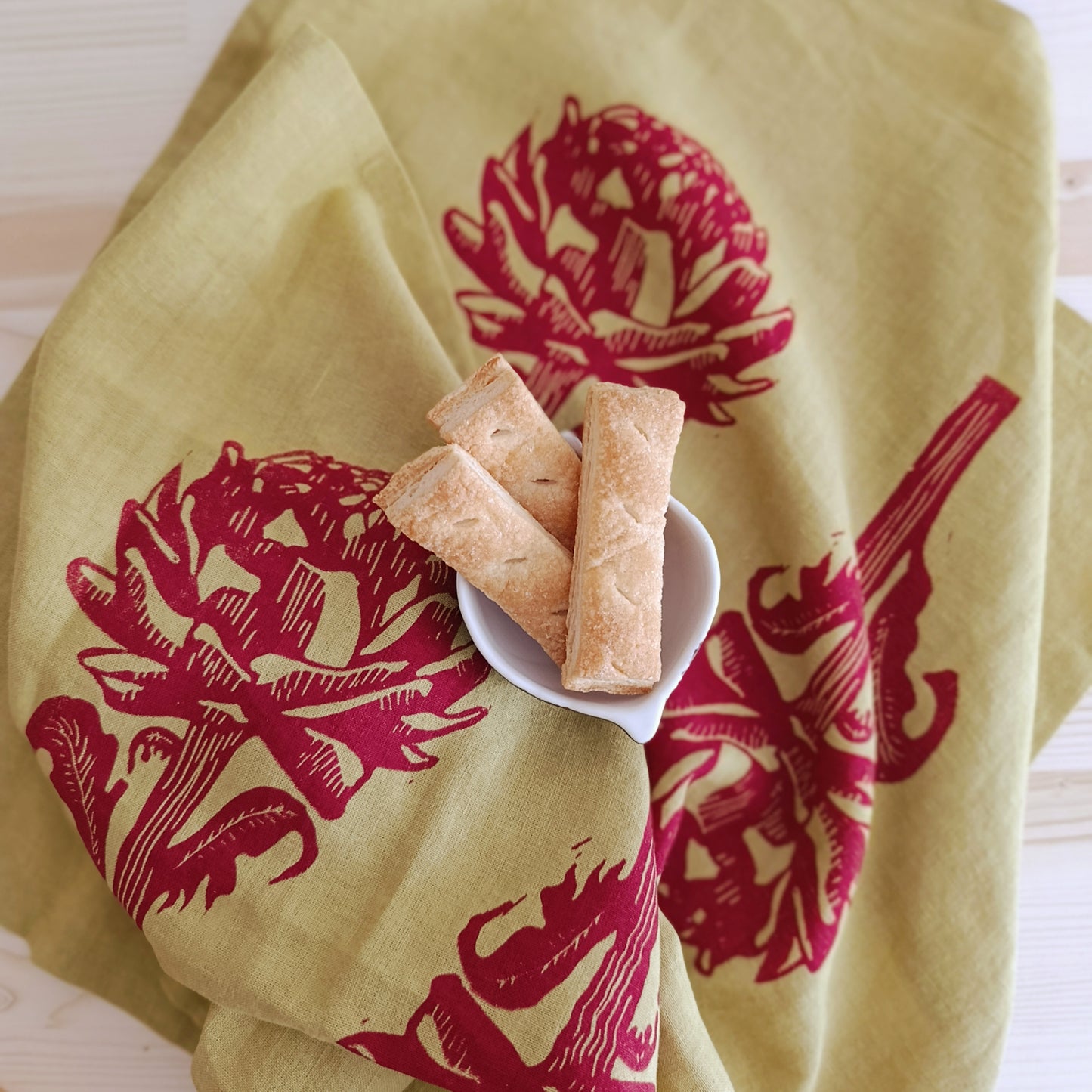Botanical Artichoke Print Linen Tea Towel