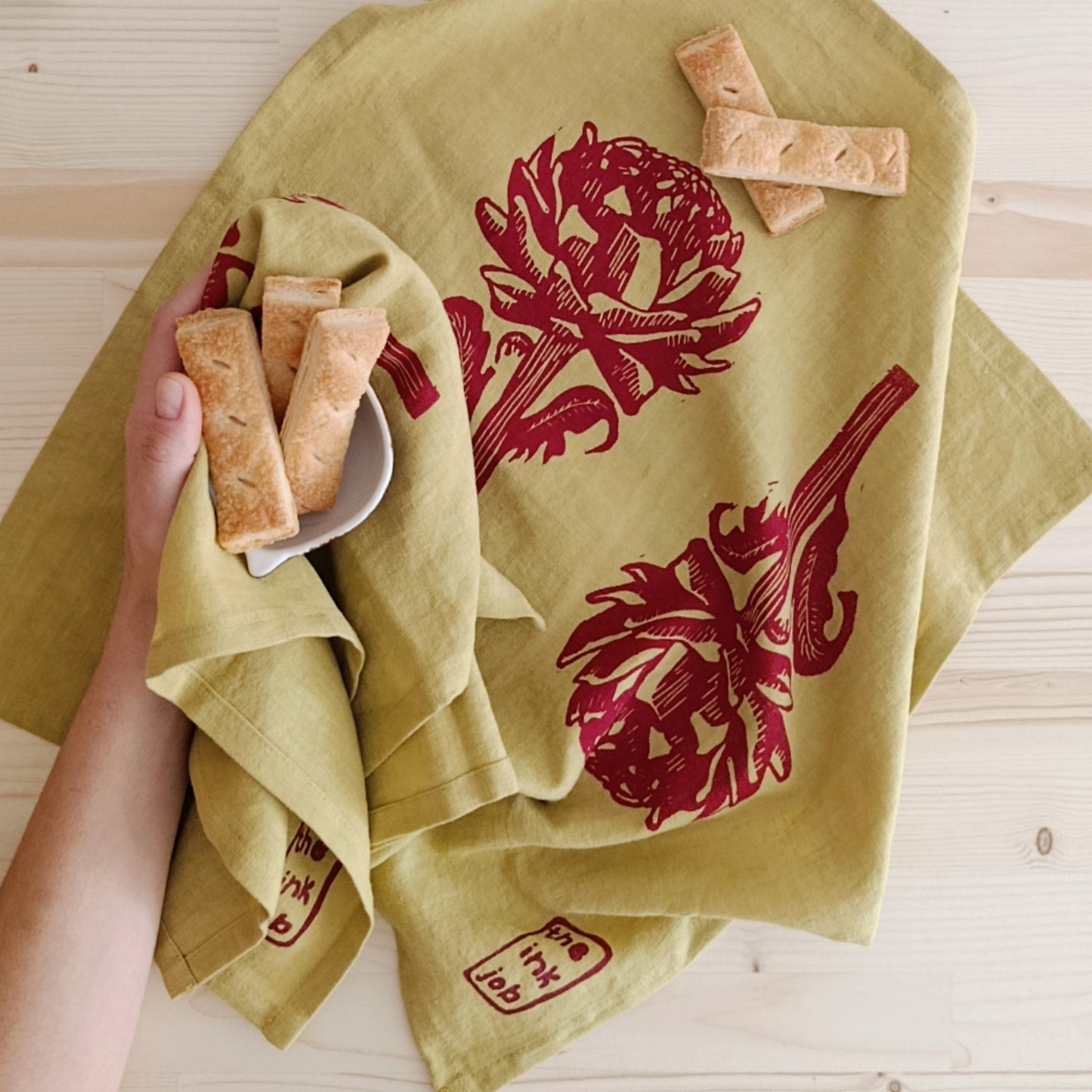 Botanical Artichoke Print Linen Tea Towel